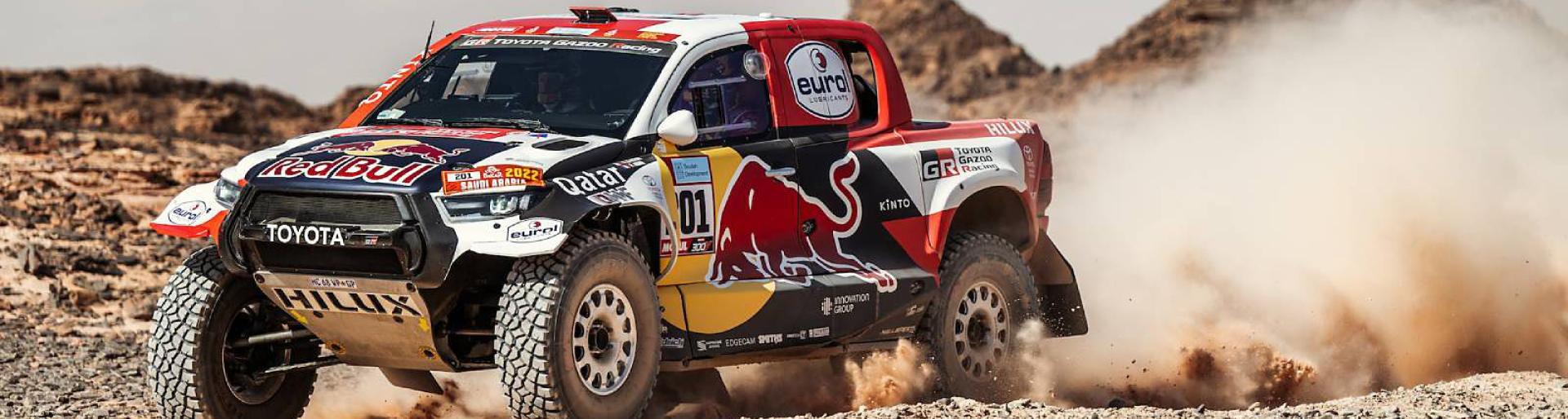 Изображение на странице НАССЕР АЛЬ-АТТИЯ ЗА РУЛЕМ TOYOTA HILUX СТАЛ ПОБЕДИТЕЛЕМ РАЛЛИ-РЕЙДА «ДАКАР-2022» Тойота Центр Смоленск